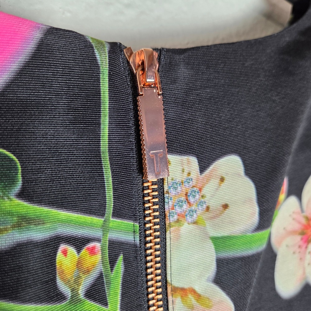 Ted Baker Fit Flare Skater Dress Cap Sleeve Floral Bird‎ Print Party - Picture 5 of 12